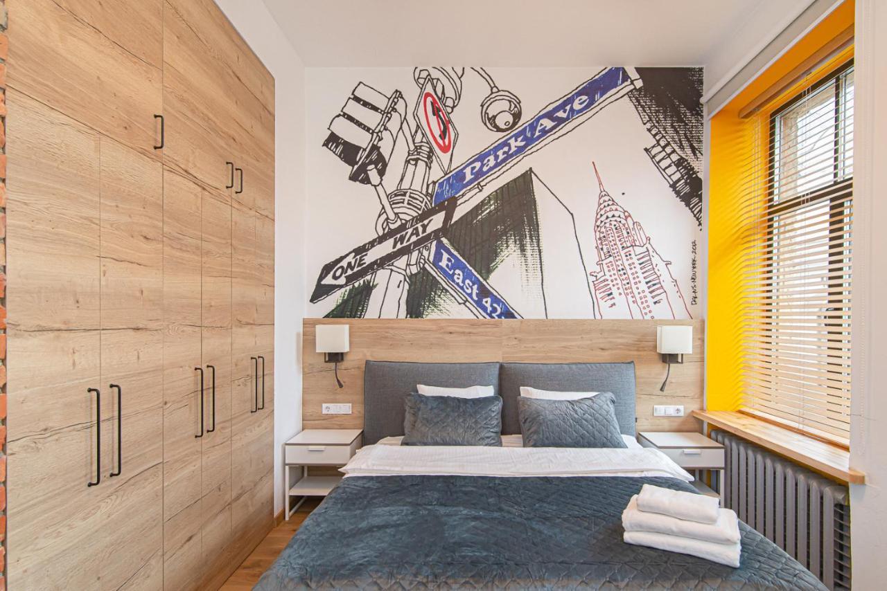 Modern Vilnius Old Town Apartment With Free Parking Eksteriør billede