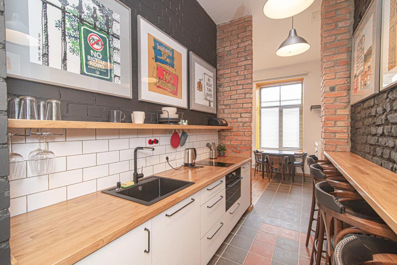 Modern Vilnius Old Town Apartment With Free Parking Eksteriør billede